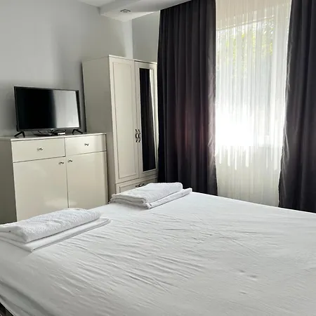 за гости Dream Penzion 4*